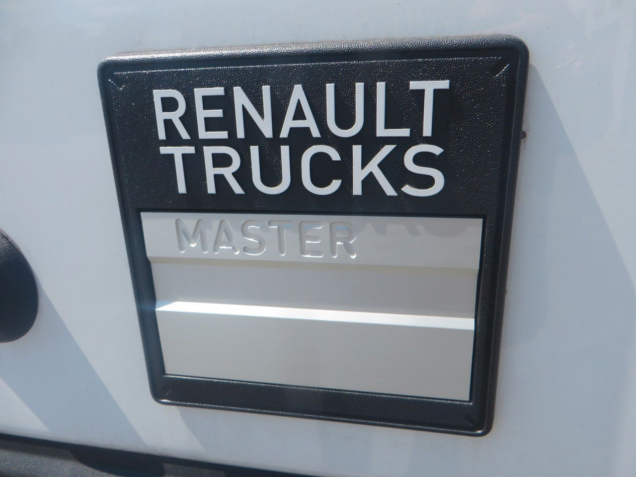 Renault Master L4H3 box body -rear drive! - Furgon: slika Renault Master L4H3 box body -rear drive! - Furgon Renault Master L4H3 box body -rear drive! - Furgon: slika Renault Master L4H3 box body -rear drive! - Furgon