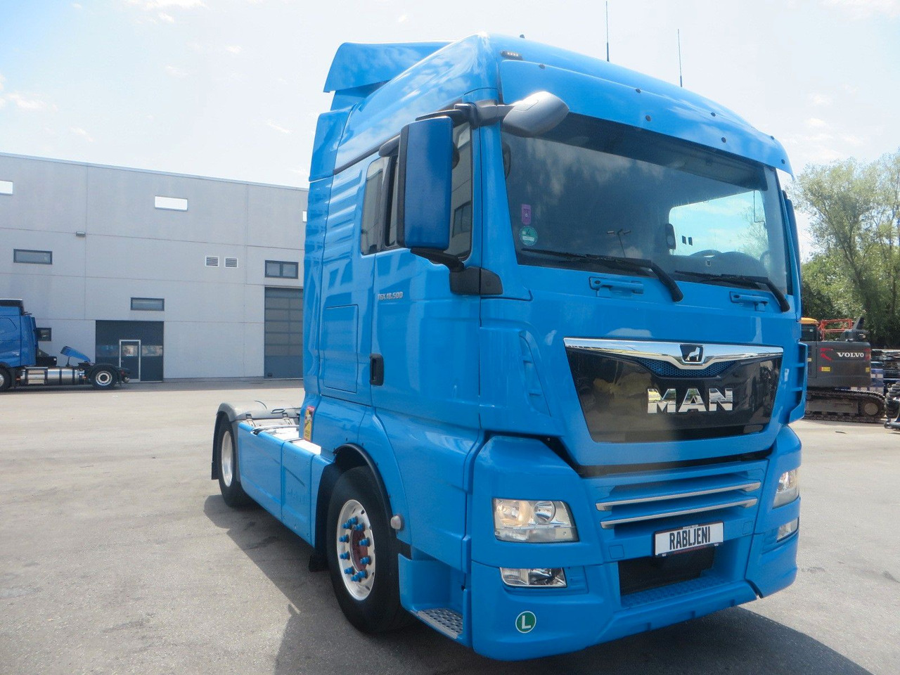 MAN TGX 18.500 4x2Tractor XLX, Retarder - Tegljač: slika MAN TGX 18.500 4x2Tractor XLX, Retarder - Tegljač MAN TGX 18.500 4x2Tractor XLX, Retarder - Tegljač: slika MAN TGX 18.500 4x2Tractor XLX, Retarder - Tegljač