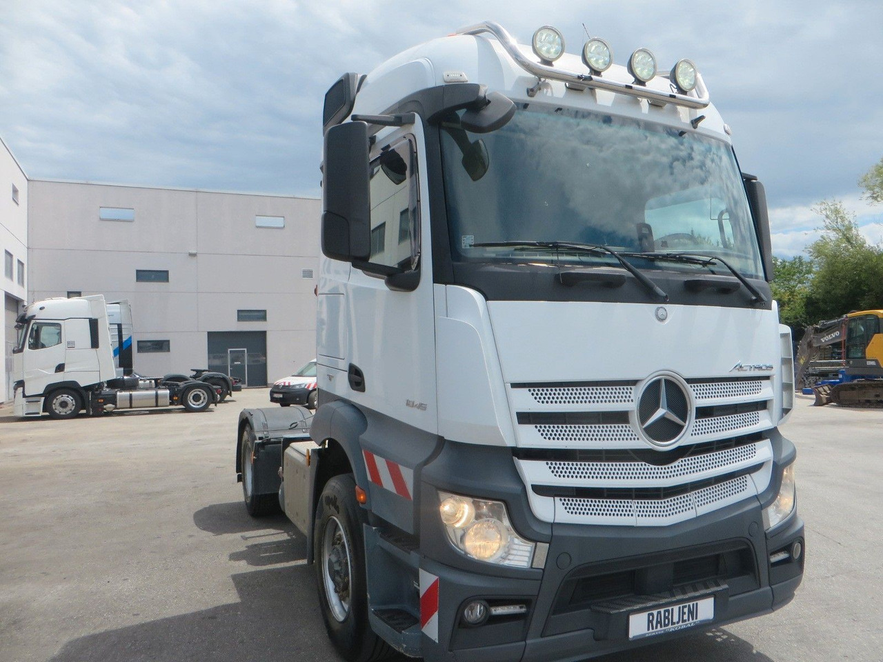 Mercedes-Benz Actros 1845 LS Retarder Hydraulic - Tegljač: slika Mercedes-Benz Actros 1845 LS Retarder Hydraulic - Tegljač Mercedes-Benz Actros 1845 LS Retarder Hydraulic - Tegljač: slika Mercedes-Benz Actros 1845 LS Retarder Hydraulic - Tegljač