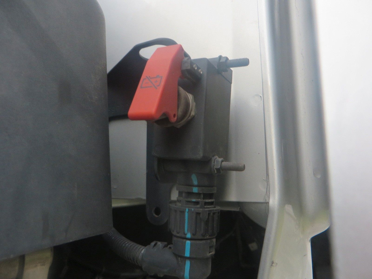 Renault T520 HSC 4x2Tractor ADR - Tegljač: slika Renault T520 HSC 4x2Tractor ADR - Tegljač Renault T520 HSC 4x2Tractor ADR - Tegljač: slika Renault T520 HSC 4x2Tractor ADR - Tegljač