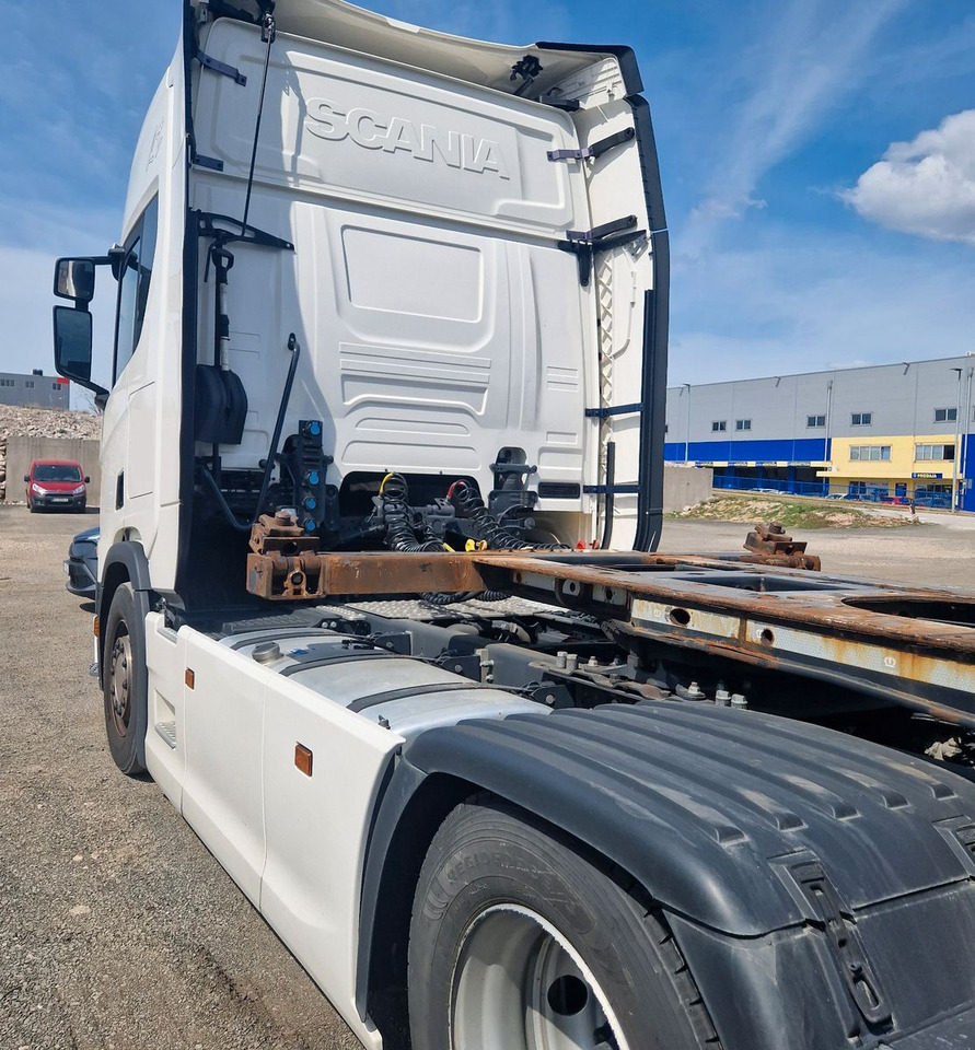 Scania R450 4x2Tractor - Tegljač: slika Scania R450 4x2Tractor - Tegljač Scania R450 4x2Tractor - Tegljač: slika Scania R450 4x2Tractor - Tegljač