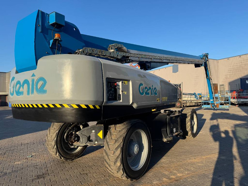 Genie SX 135 XC - Teleskopski krak: slika Genie SX 135 XC - Teleskopski krak Genie SX 135 XC - Teleskopski krak: slika Genie SX 135 XC - Teleskopski krak