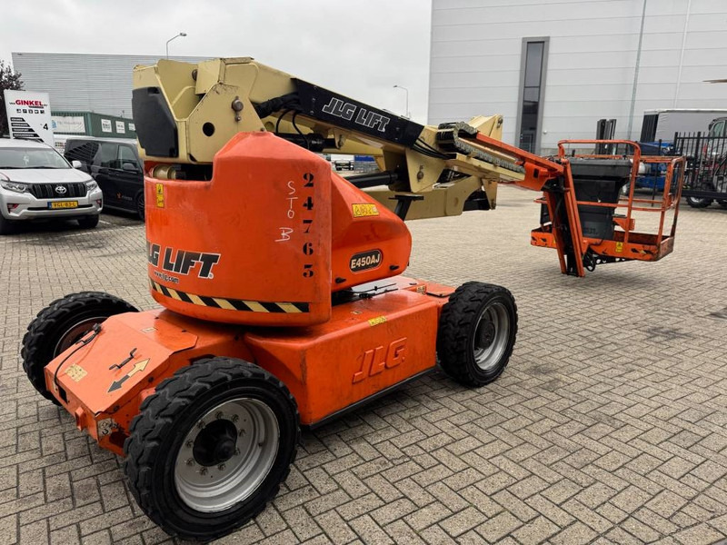 JLG E 450 AJ - Zglobni krak: slika JLG E 450 AJ - Zglobni krak JLG E 450 AJ - Zglobni krak: slika JLG E 450 AJ - Zglobni krak
