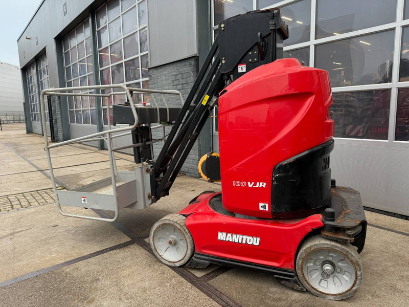Manitou 100 VJR - Podizna platforma: slika Manitou 100 VJR - Podizna platforma Manitou 100 VJR - Podizna platforma: slika Manitou 100 VJR - Podizna platforma