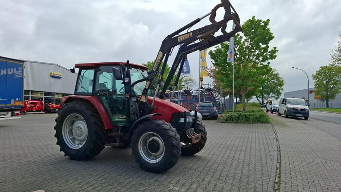 Case IH 1090 - Traktor: slika Case IH 1090 - Traktor Case IH 1090 - Traktor: slika Case IH 1090 - Traktor