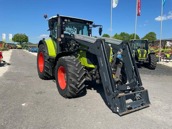 Claas Arion 650 - Traktor: slika Claas Arion 650 - Traktor Claas Arion 650 - Traktor: slika Claas Arion 650 - Traktor