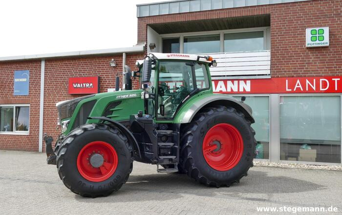 Fendt 826 Vario - Traktor: slika Fendt 826 Vario - Traktor Fendt 826 Vario - Traktor: slika Fendt 826 Vario - Traktor