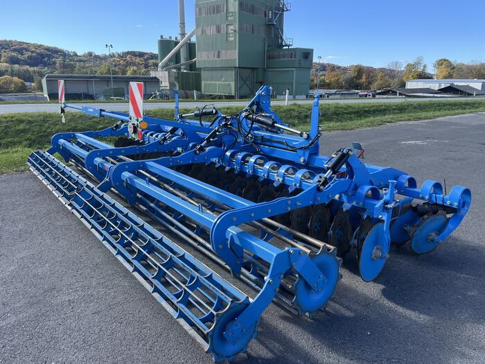 Lemken Heliodor 9K - Drljača: slika Lemken Heliodor 9K - Drljača Lemken Heliodor 9K - Drljača: slika Lemken Heliodor 9K - Drljača
