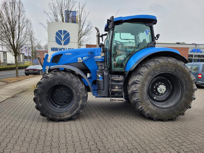 New Holland T 7.250 - Traktor: slika New Holland T 7.250 - Traktor New Holland T 7.250 - Traktor: slika New Holland T 7.250 - Traktor