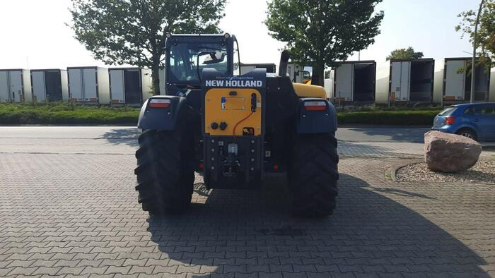 New Holland TH 7.42 Elite Stage V - Teleskopski rukovatelj: slika New Holland TH 7.42 Elite Stage V - Teleskopski rukovatelj New Holland TH 7.42 Elite Stage V - Teleskopski rukovatelj: slika New Holland TH 7.42 Elite Stage V - Teleskopski rukovatelj