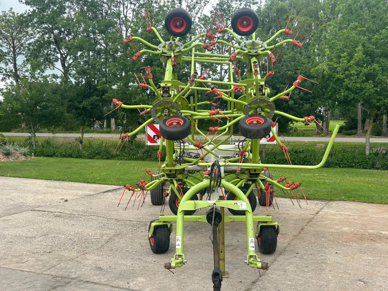 Claas Volto 1320 T Gedragen 13 meter schudder - Prevrtač sijena/ Grabulje: slika Claas Volto 1320 T Gedragen 13 meter schudder - Prevrtač sijena/ Grabulje Claas Volto 1320 T Gedragen 13 meter schudder - Prevrtač sijena/ Grabulje: slika Claas Volto 1320 T Gedragen 13 meter schudder - Prevrtač sijena/ Grabulje
