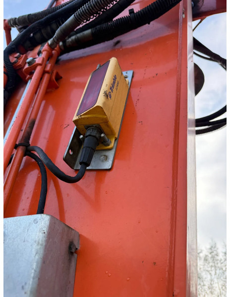 Bager gusjeničar Hitachi Zaxis ZX 210- LC 5B Rupskraan: slika Bager gusjeničar Hitachi Zaxis ZX 210- LC 5B Rupskraan