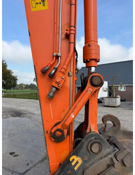 Bager gusjeničar Hitachi Zaxis ZX 210- LC 5B Rupskraan: slika Bager gusjeničar Hitachi Zaxis ZX 210- LC 5B Rupskraan