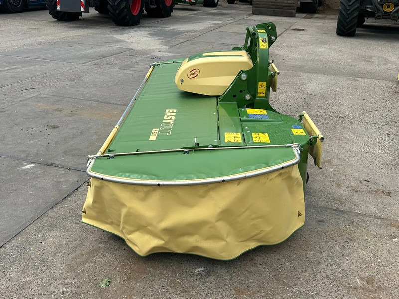 Krone NIEUW! Krone easy cut 320 M Frontmaaier stalvoeren - Kosilica: slika Krone NIEUW! Krone easy cut 320 M Frontmaaier stalvoeren - Kosilica Krone NIEUW! Krone easy cut 320 M Frontmaaier stalvoeren - Kosilica: slika Krone NIEUW! Krone easy cut 320 M Frontmaaier stalvoeren - Kosilica