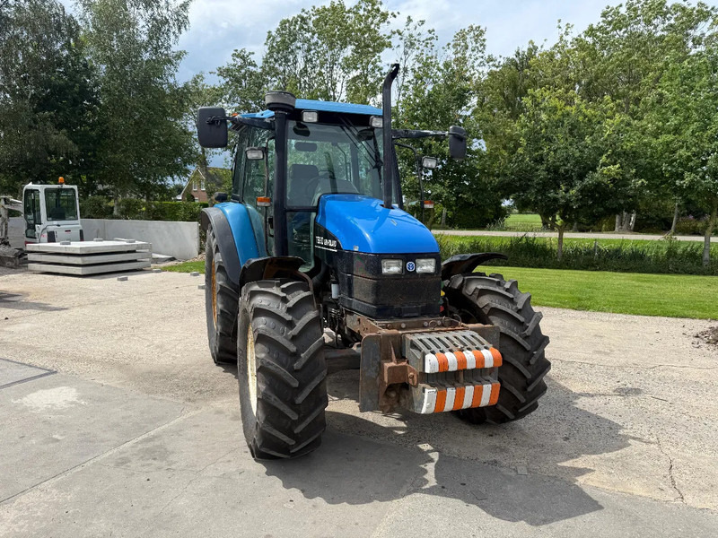 New Holland TS90 TS 90 Trekker ex Overheid - Traktor: slika New Holland TS90 TS 90 Trekker ex Overheid - Traktor New Holland TS90 TS 90 Trekker ex Overheid - Traktor: slika New Holland TS90 TS 90 Trekker ex Overheid - Traktor
