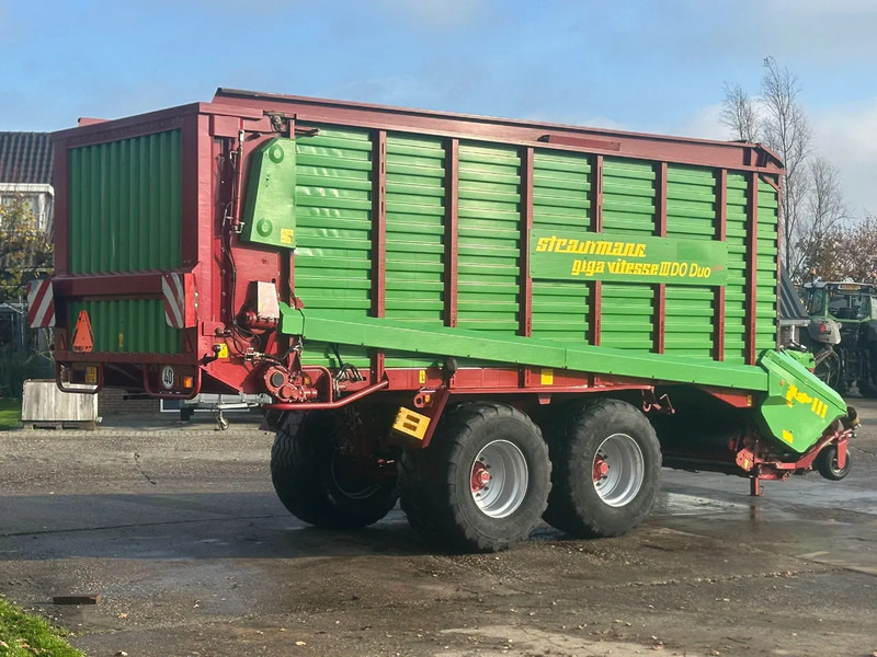 Strautmann Giga Vitesse III 3 Ladewagen Opraapwagen - Poljoprivredni strojevi: slika Strautmann Giga Vitesse III 3 Ladewagen Opraapwagen - Poljoprivredni strojevi Strautmann Giga Vitesse III 3 Ladewagen Opraapwagen - Poljoprivredni strojevi: slika Strautmann Giga Vitesse III 3 Ladewagen Opraapwagen - Poljoprivredni strojevi
