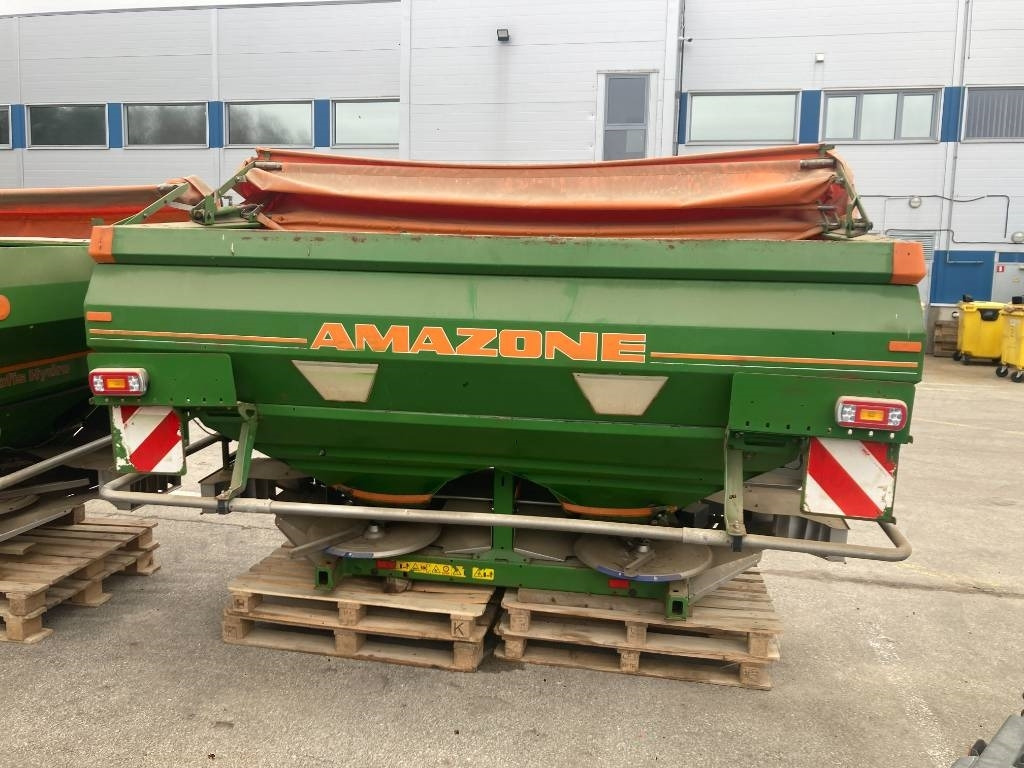 Amazone ZA-M 3000 - Rasipač gnojiva: slika Amazone ZA-M 3000 - Rasipač gnojiva Amazone ZA-M 3000 - Rasipač gnojiva: slika Amazone ZA-M 3000 - Rasipač gnojiva