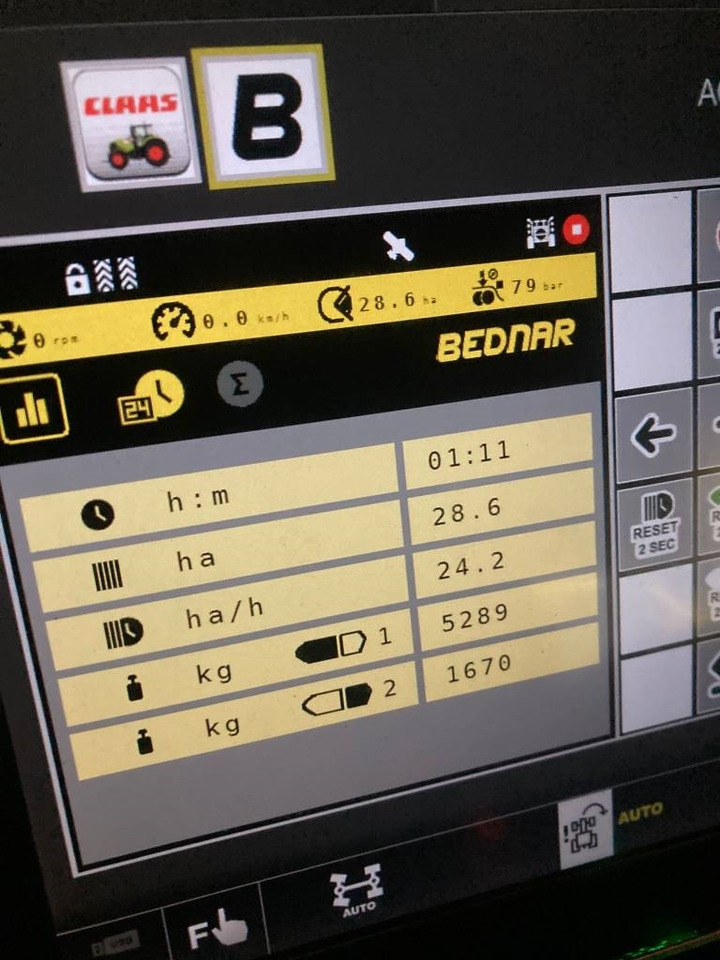 Bednar EFECTA CE 12000 - Kombajn i sijačica: slika Bednar EFECTA CE 12000 - Kombajn i sijačica Bednar EFECTA CE 12000 - Kombajn i sijačica: slika Bednar EFECTA CE 12000 - Kombajn i sijačica