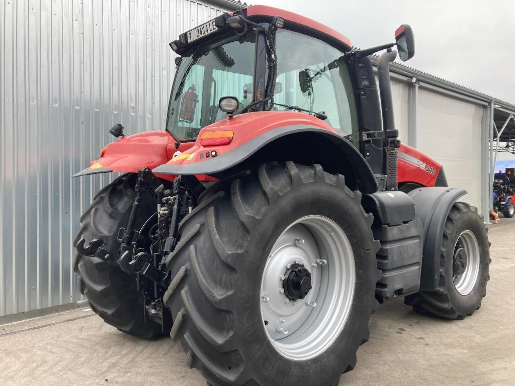 Case IH Magnum 340 - Traktor: slika Case IH Magnum 340 - Traktor Case IH Magnum 340 - Traktor: slika Case IH Magnum 340 - Traktor
