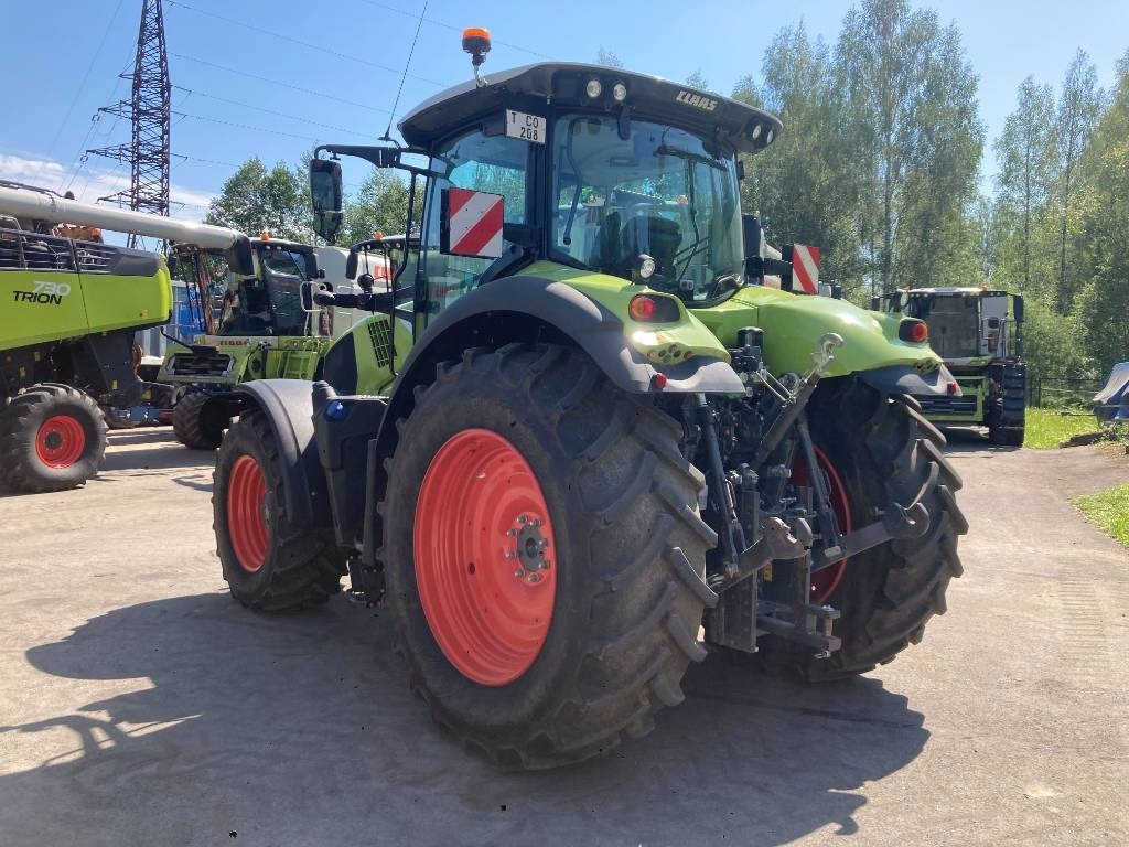 Claas Axion 830 CIS - Traktor: slika Claas Axion 830 CIS - Traktor Claas Axion 830 CIS - Traktor: slika Claas Axion 830 CIS - Traktor