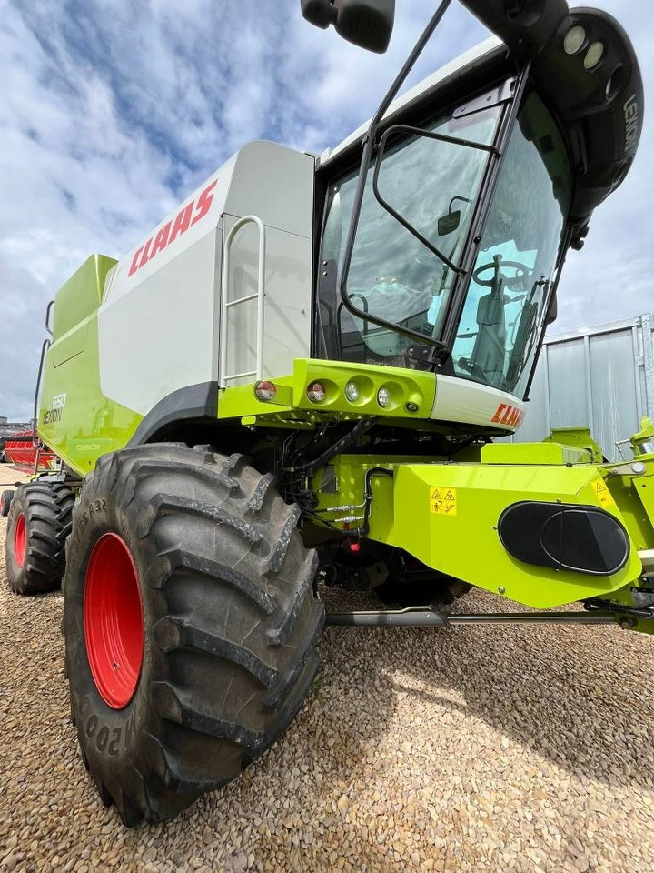 Claas Lexion 650 - Kombajn za žetvu: slika Claas Lexion 650 - Kombajn za žetvu Claas Lexion 650 - Kombajn za žetvu: slika Claas Lexion 650 - Kombajn za žetvu
