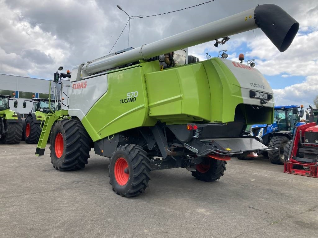 Claas Tucano 570 - Kombajn za žetvu: slika Claas Tucano 570 - Kombajn za žetvu Claas Tucano 570 - Kombajn za žetvu: slika Claas Tucano 570 - Kombajn za žetvu