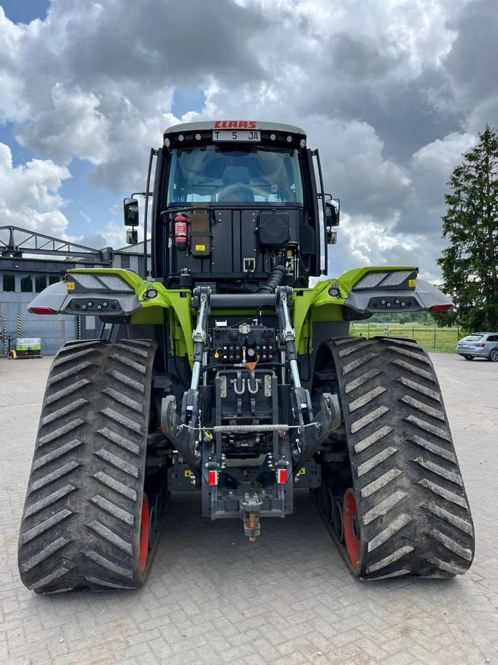 Claas XERION 5000 TRAC TS - Traktor: slika Claas XERION 5000 TRAC TS - Traktor Claas XERION 5000 TRAC TS - Traktor: slika Claas XERION 5000 TRAC TS - Traktor