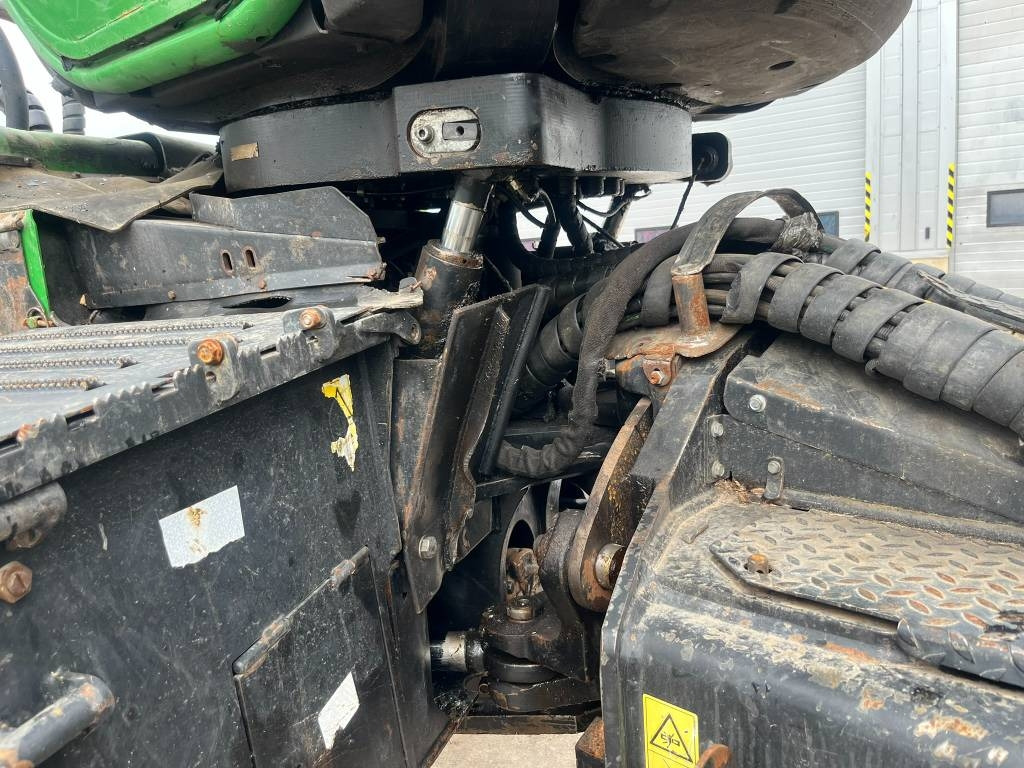 Kombajn za šumarstvo John Deere 1470 E: slika Kombajn za šumarstvo John Deere 1470 E