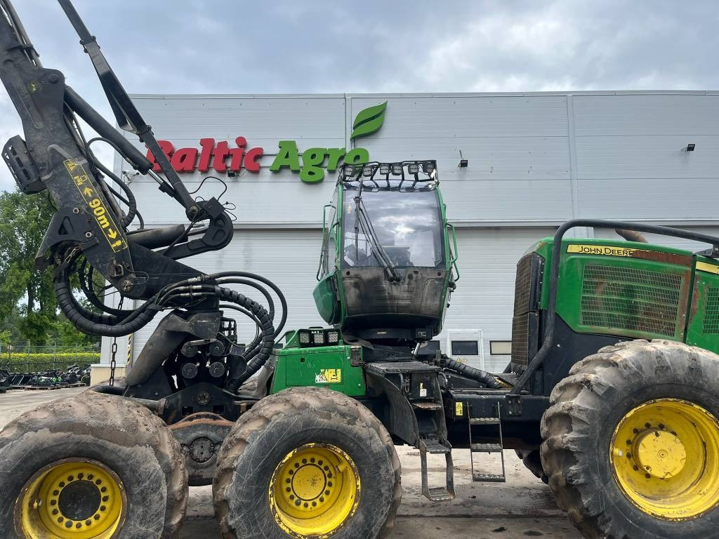 Kombajn za šumarstvo John Deere 1470 E: slika Kombajn za šumarstvo John Deere 1470 E