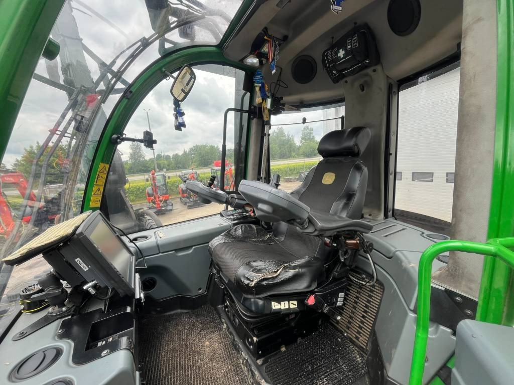 Kombajn za šumarstvo John Deere 1470 E: slika Kombajn za šumarstvo John Deere 1470 E