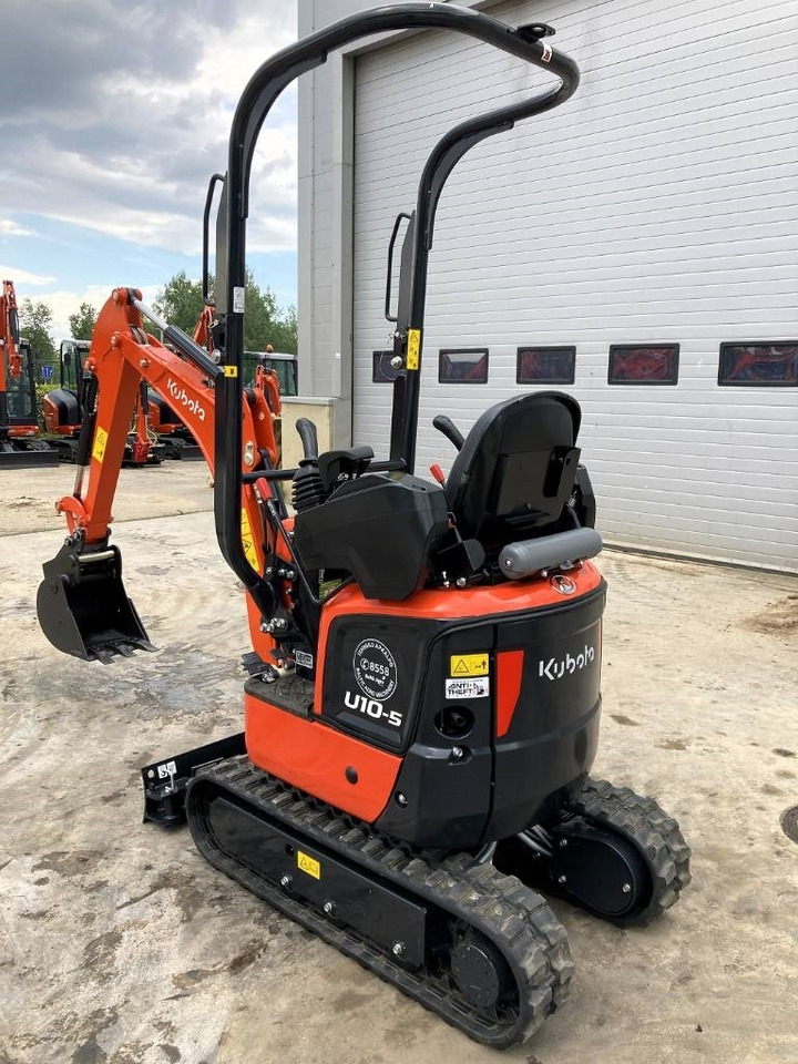 Kubota U10-5 - Mini bager: slika Kubota U10-5 - Mini bager Kubota U10-5 - Mini bager: slika Kubota U10-5 - Mini bager