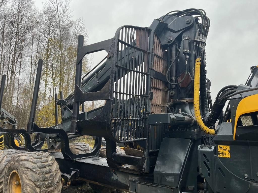 Ponsse Buffalo 8W - Forvarder: slika Ponsse Buffalo 8W - Forvarder Ponsse Buffalo 8W - Forvarder: slika Ponsse Buffalo 8W - Forvarder