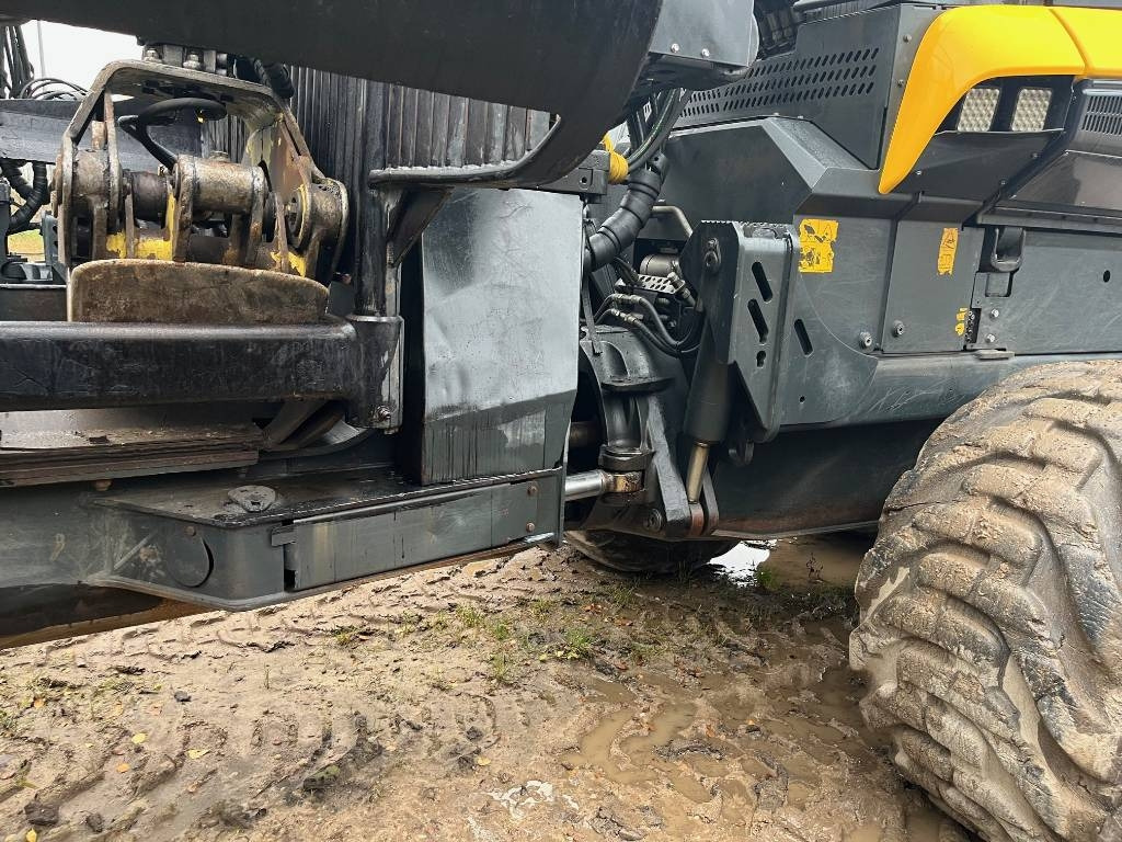 Ponsse Buffalo 8W - Forvarder: slika Ponsse Buffalo 8W - Forvarder Ponsse Buffalo 8W - Forvarder: slika Ponsse Buffalo 8W - Forvarder