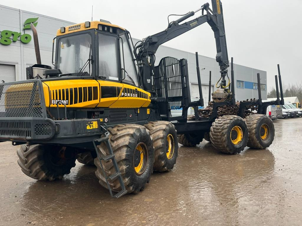 Ponsse Elephant - Forvarder: slika Ponsse Elephant - Forvarder Ponsse Elephant - Forvarder: slika Ponsse Elephant - Forvarder