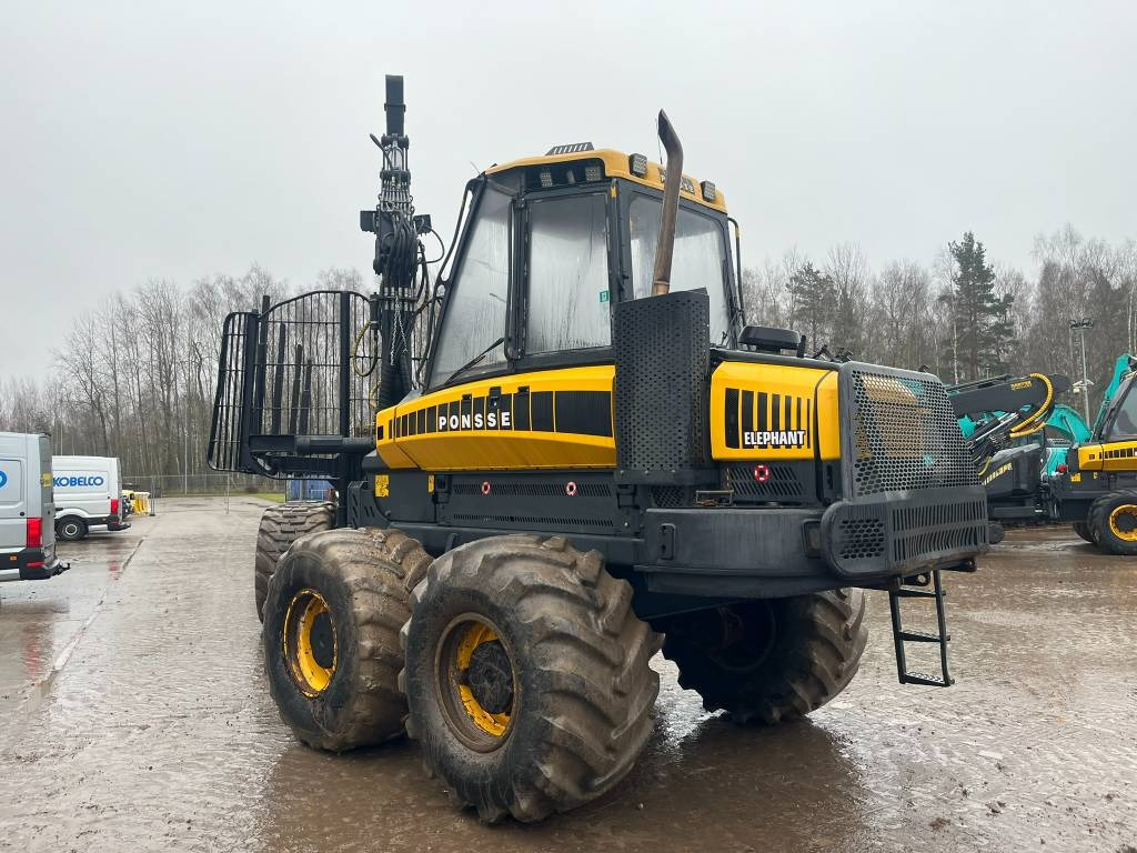 Ponsse Elephant - Forvarder: slika Ponsse Elephant - Forvarder Ponsse Elephant - Forvarder: slika Ponsse Elephant - Forvarder