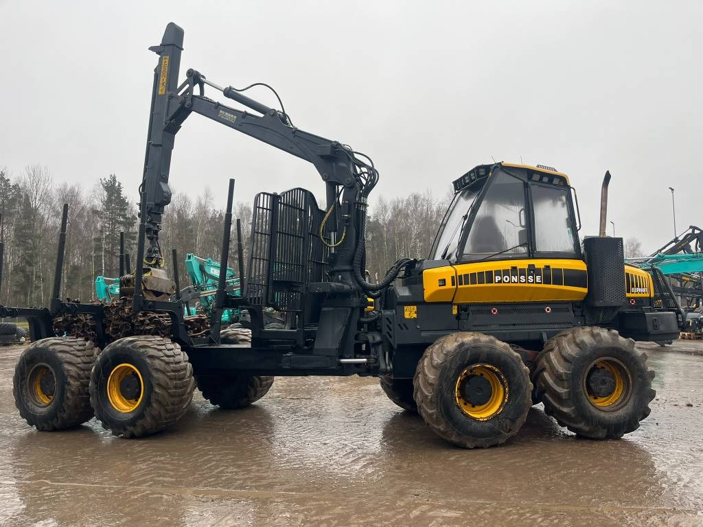 Ponsse Elephant - Forvarder: slika Ponsse Elephant - Forvarder Ponsse Elephant - Forvarder: slika Ponsse Elephant - Forvarder