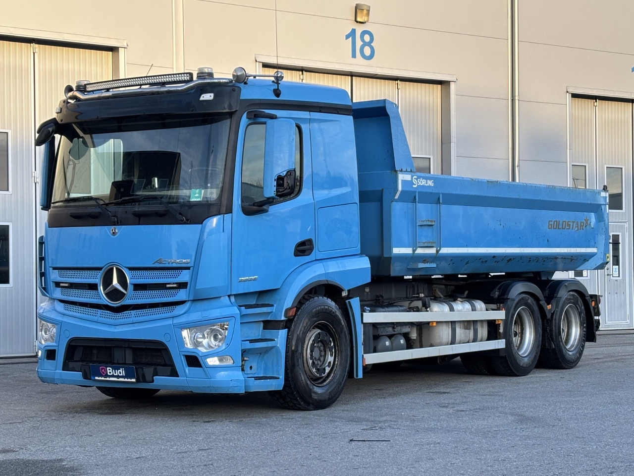Schaktbil Mercedes-Benz Actros 2836 -2021 | Sörling Goldstar | Full-luft - Kiper: slika Schaktbil Mercedes-Benz Actros 2836 -2021 | Sörling Goldstar | Full-luft - Kiper Schaktbil Mercedes-Benz Actros 2836 -2021 | Sörling Goldstar | Full-luft - Kiper: slika Schaktbil Mercedes-Benz Actros 2836 -2021 | Sörling Goldstar | Full-luft - Kiper