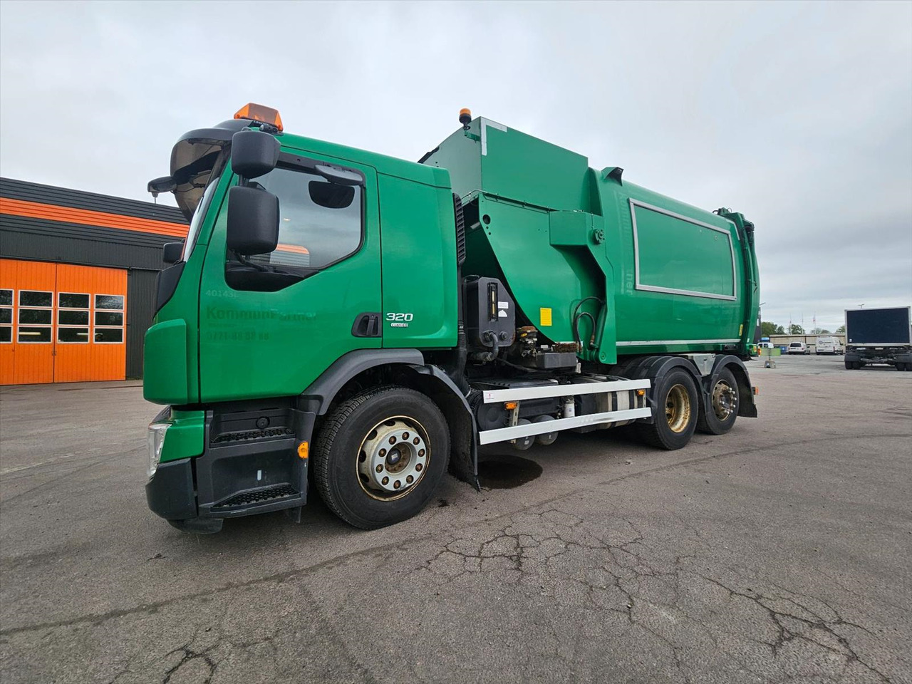 Sidlastare Volvo FE 6x2 -2016 - Kamion za odvoz smeća: slika Sidlastare Volvo FE 6x2 -2016 - Kamion za odvoz smeća Sidlastare Volvo FE 6x2 -2016 - Kamion za odvoz smeća: slika Sidlastare Volvo FE 6x2 -2016 - Kamion za odvoz smeća
