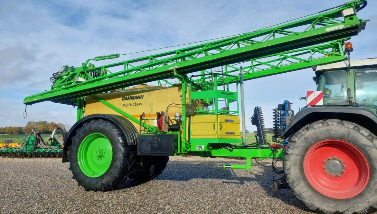 Dammann ANP 5036 Profi Class - Vučena prskalica: slika Dammann ANP 5036 Profi Class - Vučena prskalica Dammann ANP 5036 Profi Class - Vučena prskalica: slika Dammann ANP 5036 Profi Class - Vučena prskalica