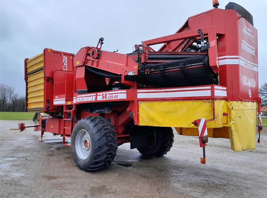 Grimme SE 150-60 NB - Kombajn za krumpir: slika Grimme SE 150-60 NB - Kombajn za krumpir Grimme SE 150-60 NB - Kombajn za krumpir: slika Grimme SE 150-60 NB - Kombajn za krumpir