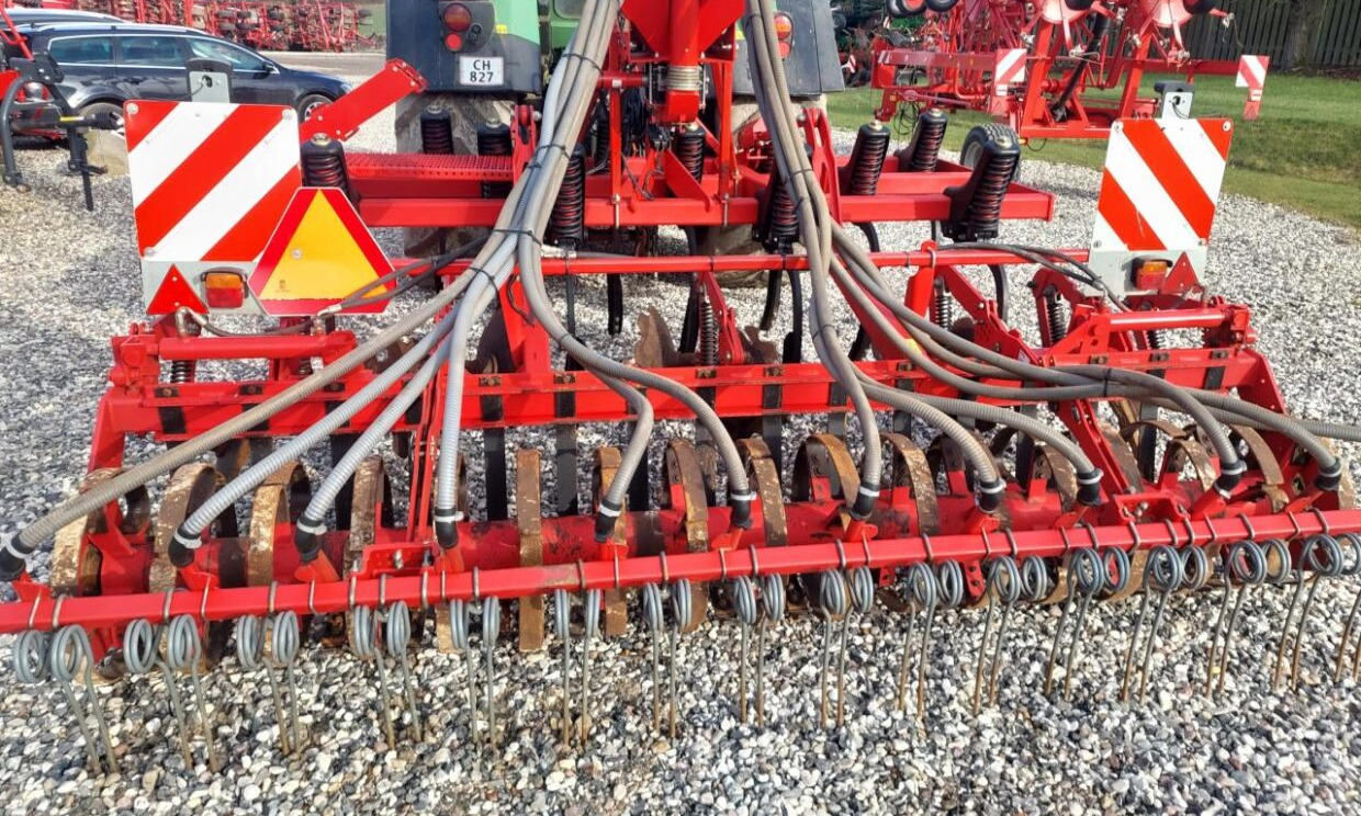Drljača Horsch Terrano 3.5 FX med DuoDrill: slika Drljača Horsch Terrano 3.5 FX med DuoDrill