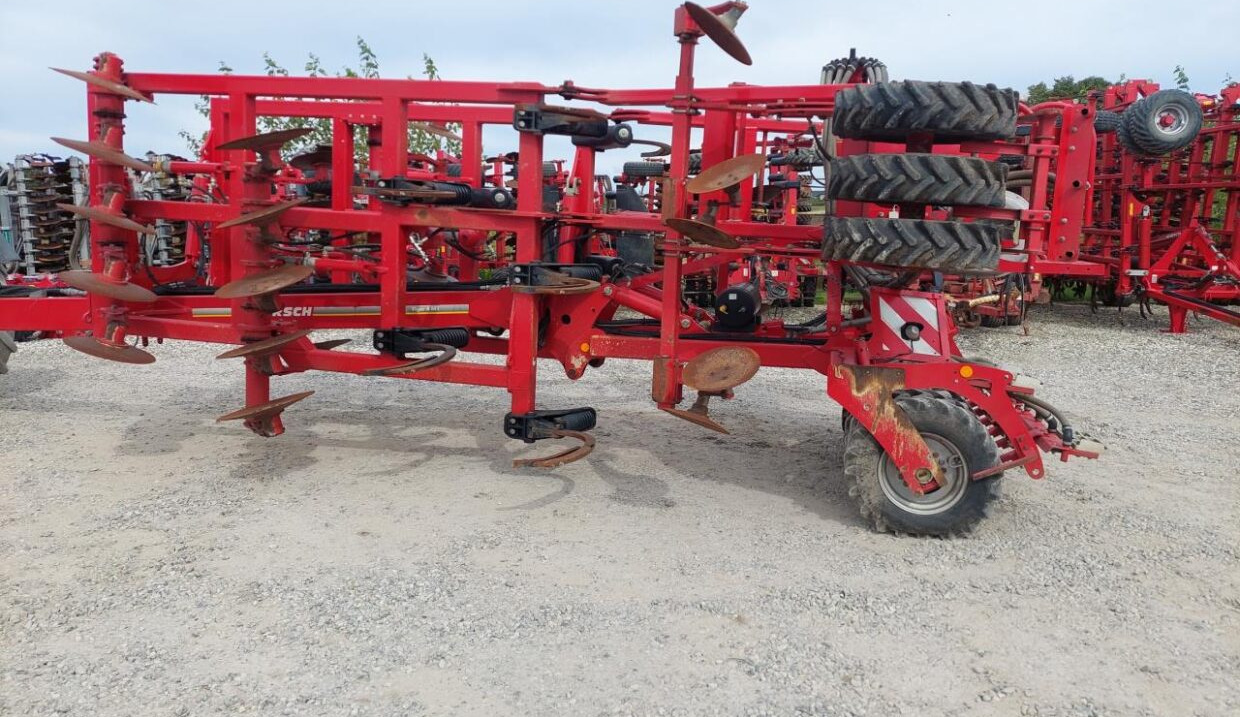 Horsch Tiger 4 MT - Drljača: slika Horsch Tiger 4 MT - Drljača Horsch Tiger 4 MT - Drljača: slika Horsch Tiger 4 MT - Drljača