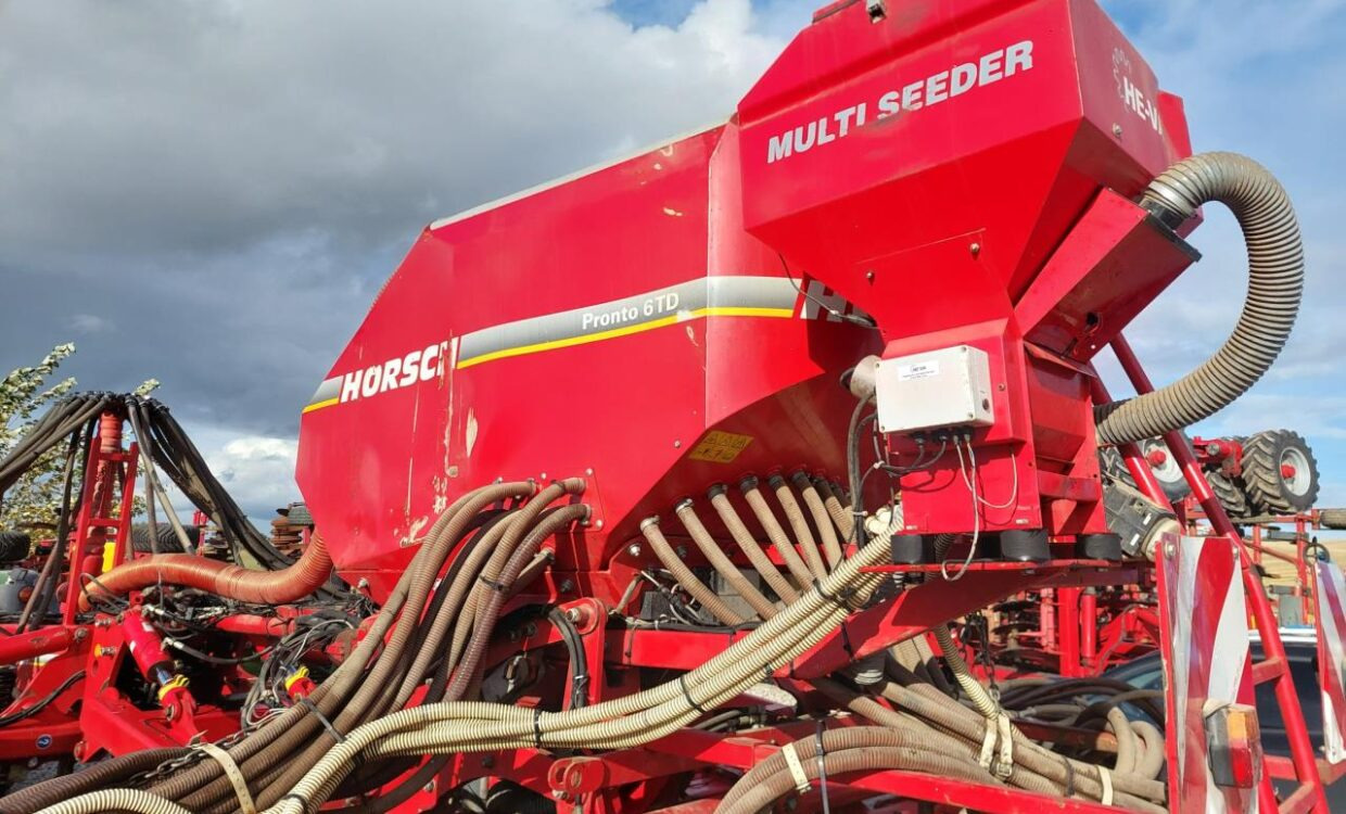 Horsch Tiger 6 AS / Pronto 6 TD - Drljača: slika Horsch Tiger 6 AS / Pronto 6 TD - Drljača Horsch Tiger 6 AS / Pronto 6 TD - Drljača: slika Horsch Tiger 6 AS / Pronto 6 TD - Drljača