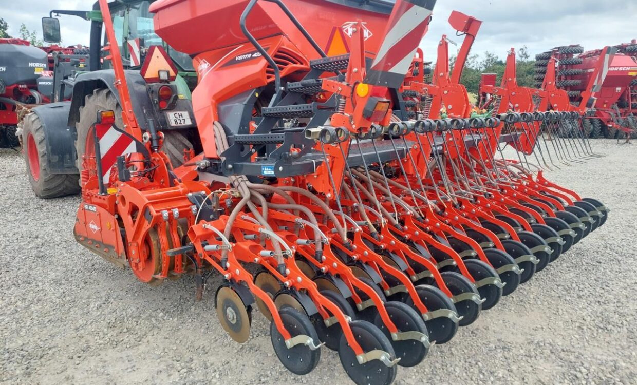 Kuhn Kuhn Venta 4030 / HR 4004 - Kombajn i sijačica: slika Kuhn Kuhn Venta 4030 / HR 4004 - Kombajn i sijačica Kuhn Kuhn Venta 4030 / HR 4004 - Kombajn i sijačica: slika Kuhn Kuhn Venta 4030 / HR 4004 - Kombajn i sijačica