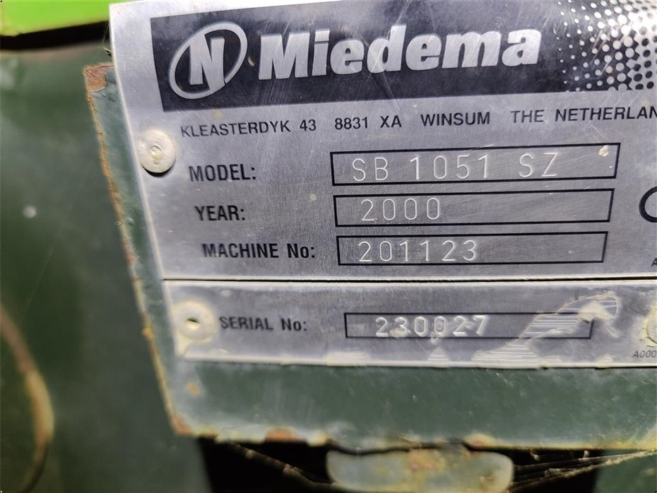 Miedema
SB 1051 - Stroj za krumpir: slika Miedema
SB 1051 - Stroj za krumpir Miedema
SB 1051 - Stroj za krumpir: slika Miedema
SB 1051 - Stroj za krumpir