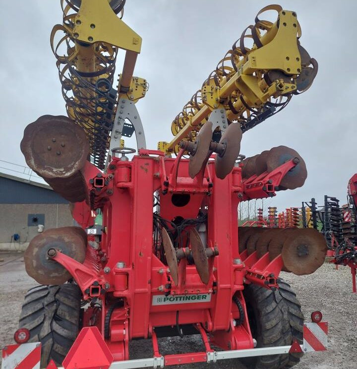 Pöttinger Terradisc 8001 T - Tanjurača: slika Pöttinger Terradisc 8001 T - Tanjurača Pöttinger Terradisc 8001 T - Tanjurača: slika Pöttinger Terradisc 8001 T - Tanjurača