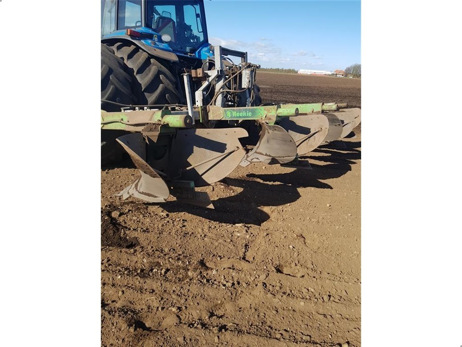 Reekie
4 elementer - Plug: slika Reekie
4 elementer - Plug Reekie
4 elementer - Plug: slika Reekie
4 elementer - Plug