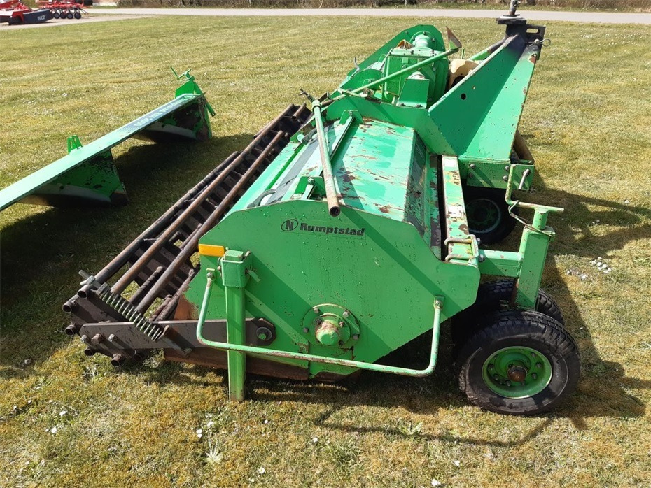 Rumptstad
RSF 2000 - Traktorska freza: slika Rumptstad
RSF 2000 - Traktorska freza Rumptstad
RSF 2000 - Traktorska freza: slika Rumptstad
RSF 2000 - Traktorska freza