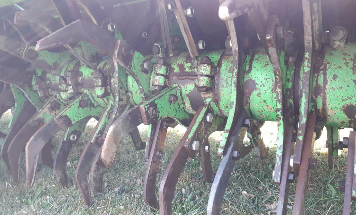 Rumptstad RSF 2000 - Kultivator: slika Rumptstad RSF 2000 - Kultivator Rumptstad RSF 2000 - Kultivator: slika Rumptstad RSF 2000 - Kultivator