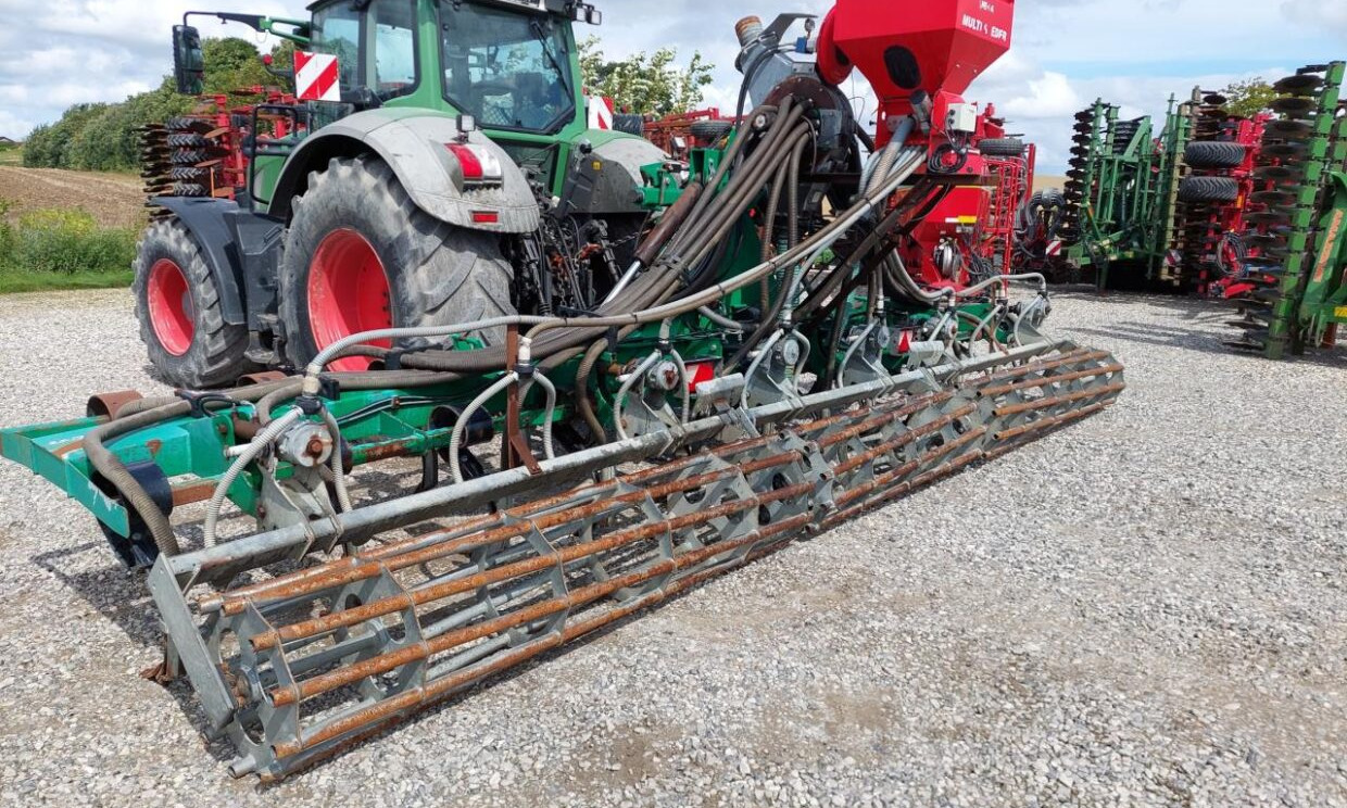 Samson CM 7,5m med frø-udstyr - Deponator gnojnice: slika Samson CM 7,5m med frø-udstyr - Deponator gnojnice Samson CM 7,5m med frø-udstyr - Deponator gnojnice: slika Samson CM 7,5m med frø-udstyr - Deponator gnojnice